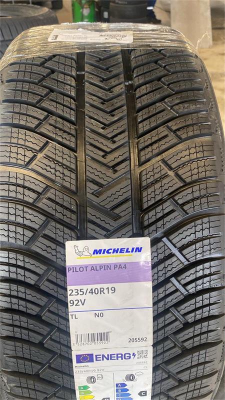 Зимняя шина Michelin PILOT ALPIN PA4 N1 Kitka