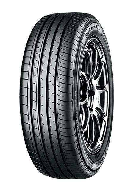 Летняя шина Yokohama BluEarth XT-AE61 215/55R18 99V