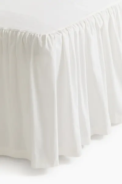 Приталенная простыня из смесового хлопка с рюшами