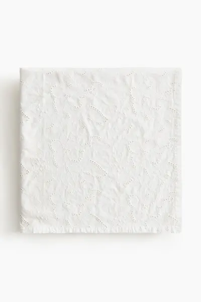 Скатерть Broderie Anglaise